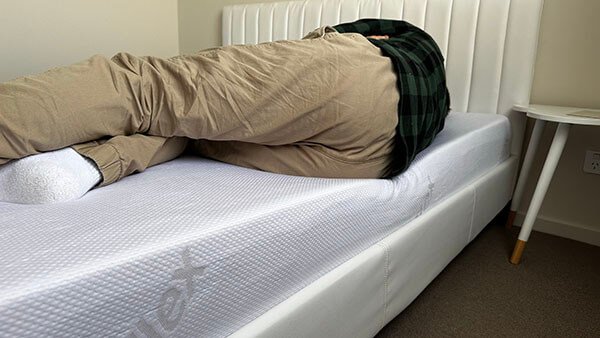 Side sleeping near the edge on the Ergoflex 5G Mattress